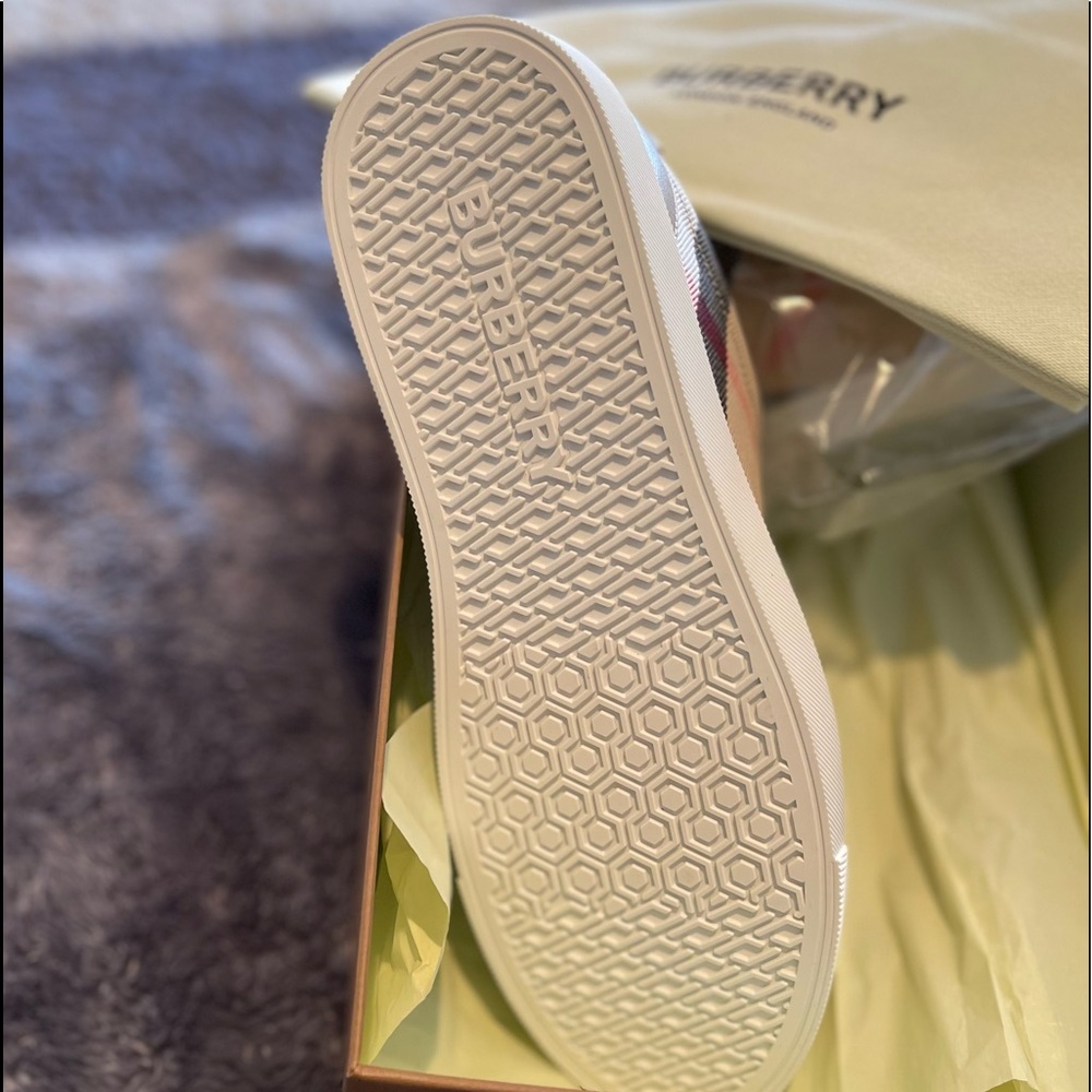 BURBERRY Checkered Leather Sneakers - Picture 4 of 6